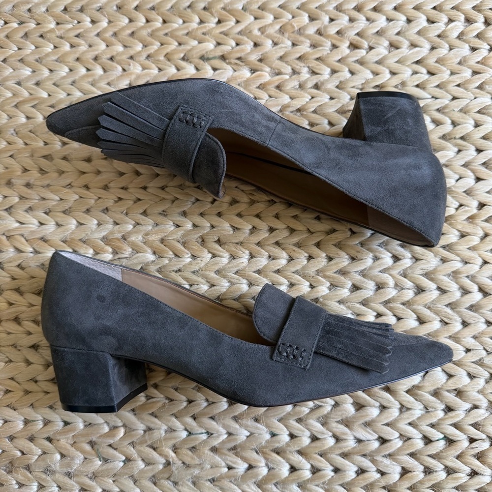 Ann Taylor Kiltie Suede Block Heel Grey Pumps Women’s Size 8.5 - Picture 9 of 11